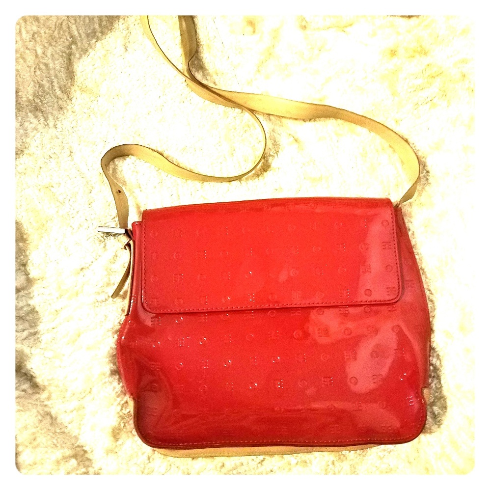 Arcadia red leather purse